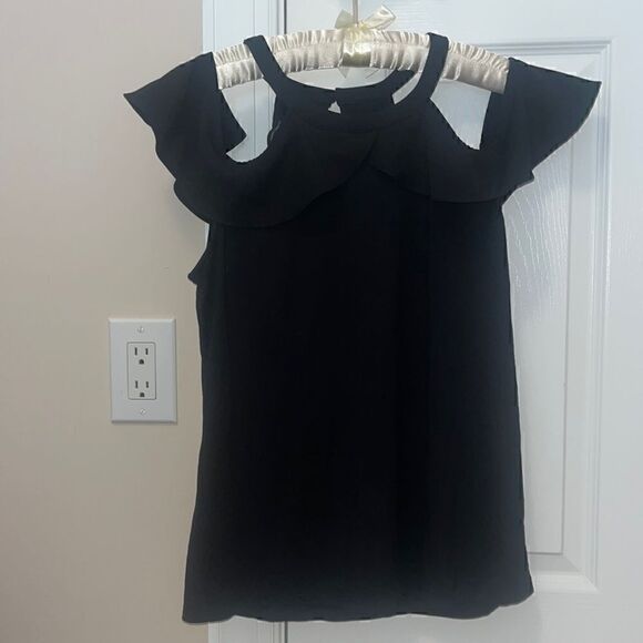 INC Cold Shoulder Top Size Medium - Picture 2 of 4